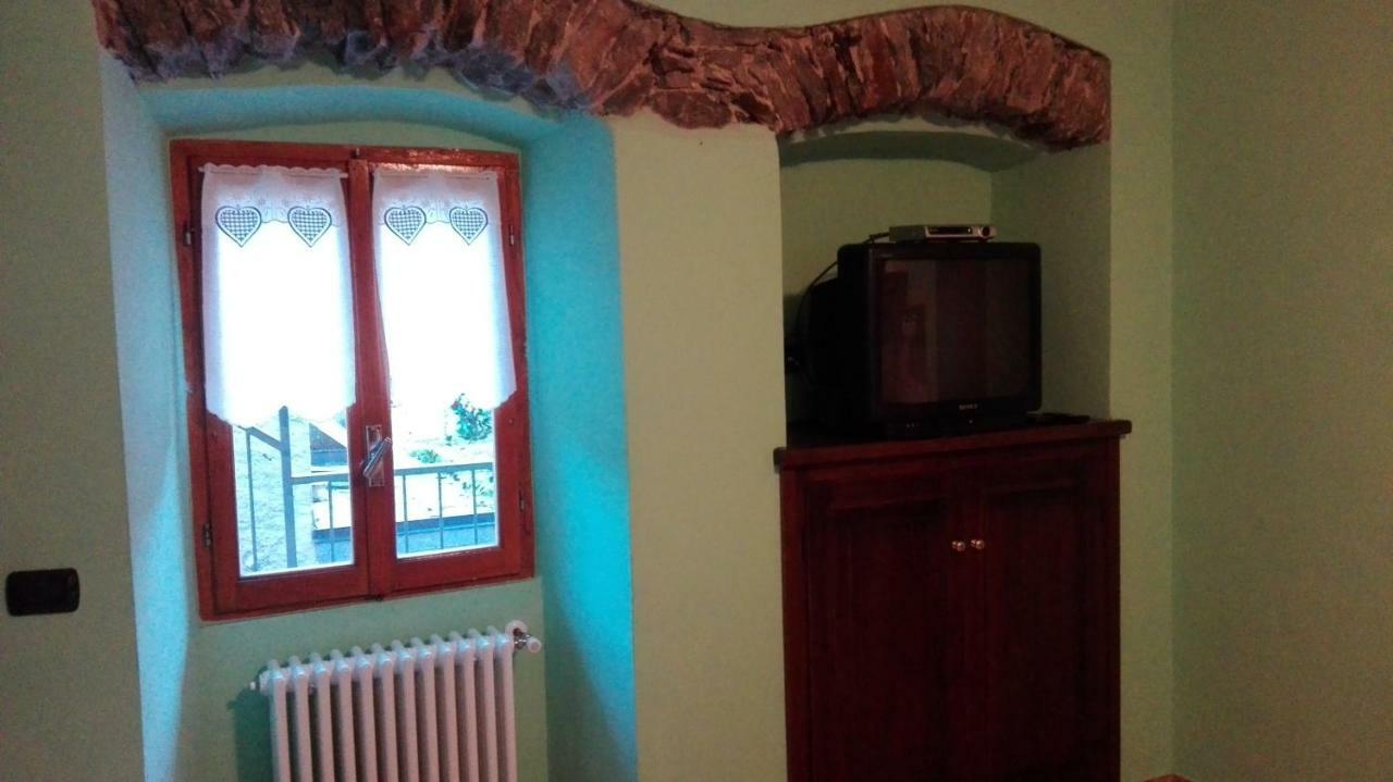 Вилла Il Borgo Di Monica Домодоссола Экстерьер фото