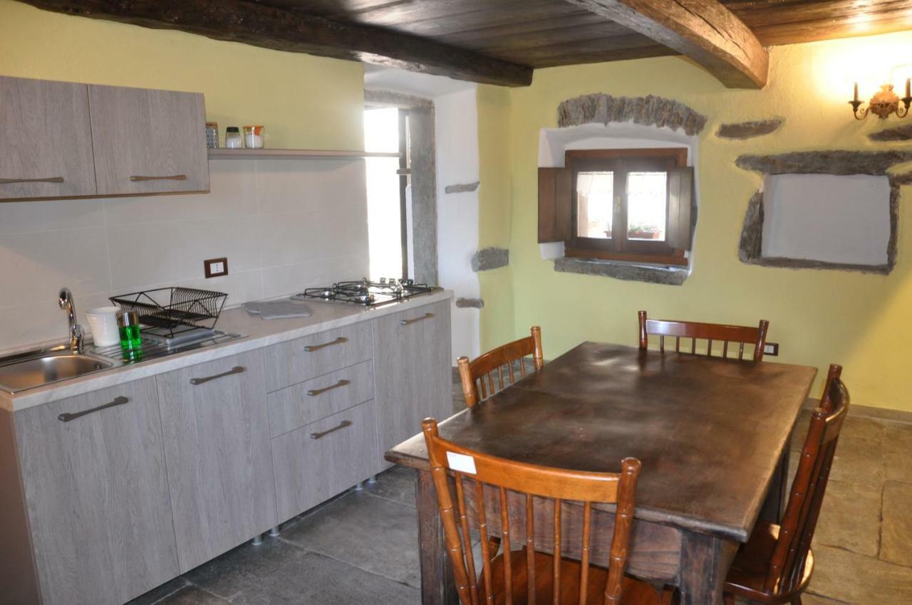 Вилла Il Borgo Di Monica Домодоссола Экстерьер фото